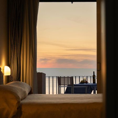 Hotel Santa Caterina Palinuro Buitenkant foto